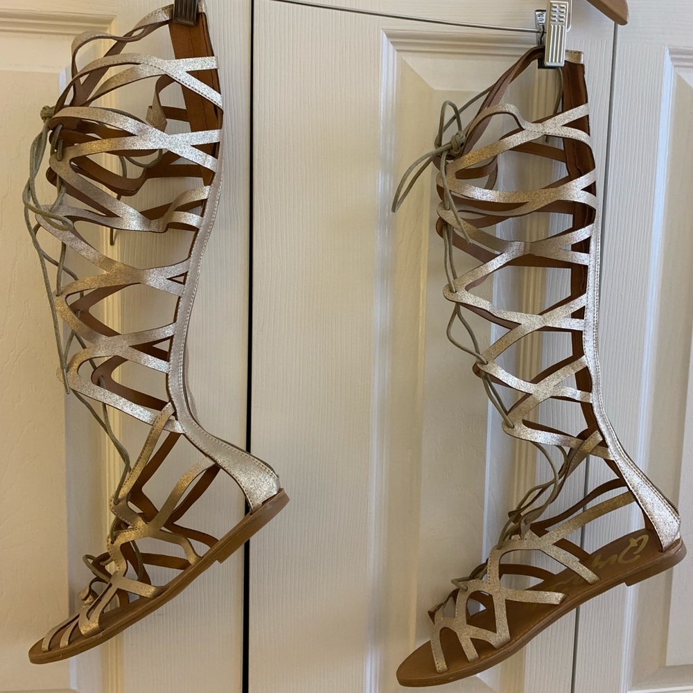 High leg gladiator sandal